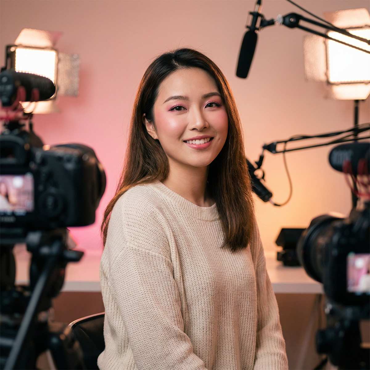 蘑菇视频创作者甜心小雅